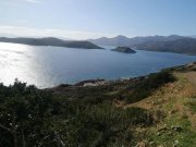Plaka Elounda Kreta, Plaka Elounda: 2 große Baugrundstücke in direkter Meeresnähe zu verkaufen Grundstück kaufen